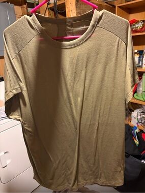 Old Navy Olive Crewneck Short-Sleeve T-Shirt